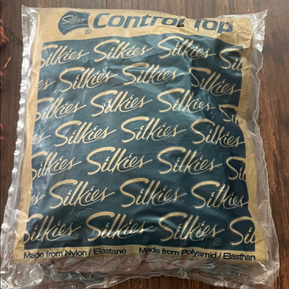 Silkies Navy Control Top Pantyhose brand new